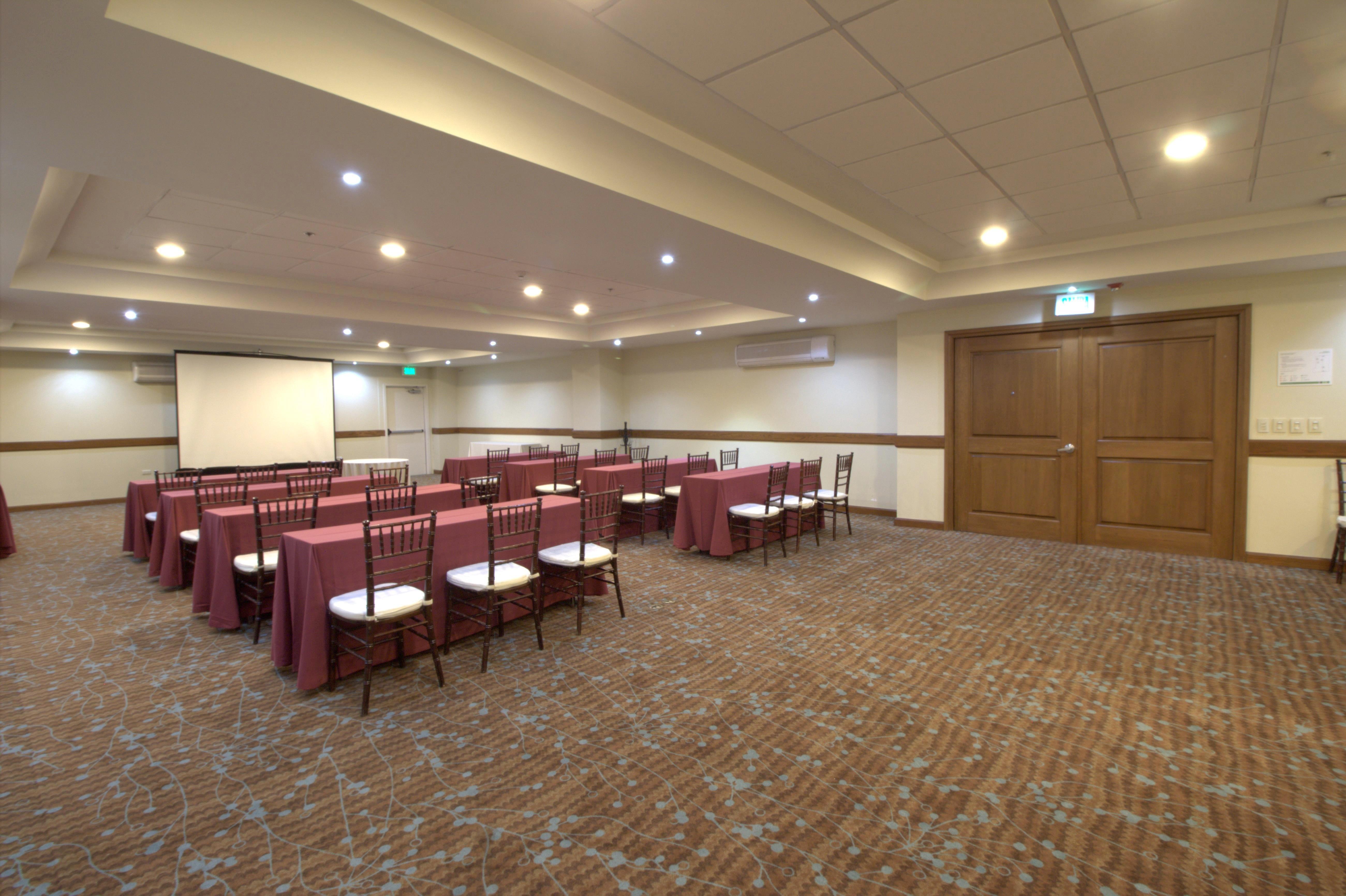 Holiday Inn Monterrey Valle By Ihg San Pedro Garza Garcia Esterno foto