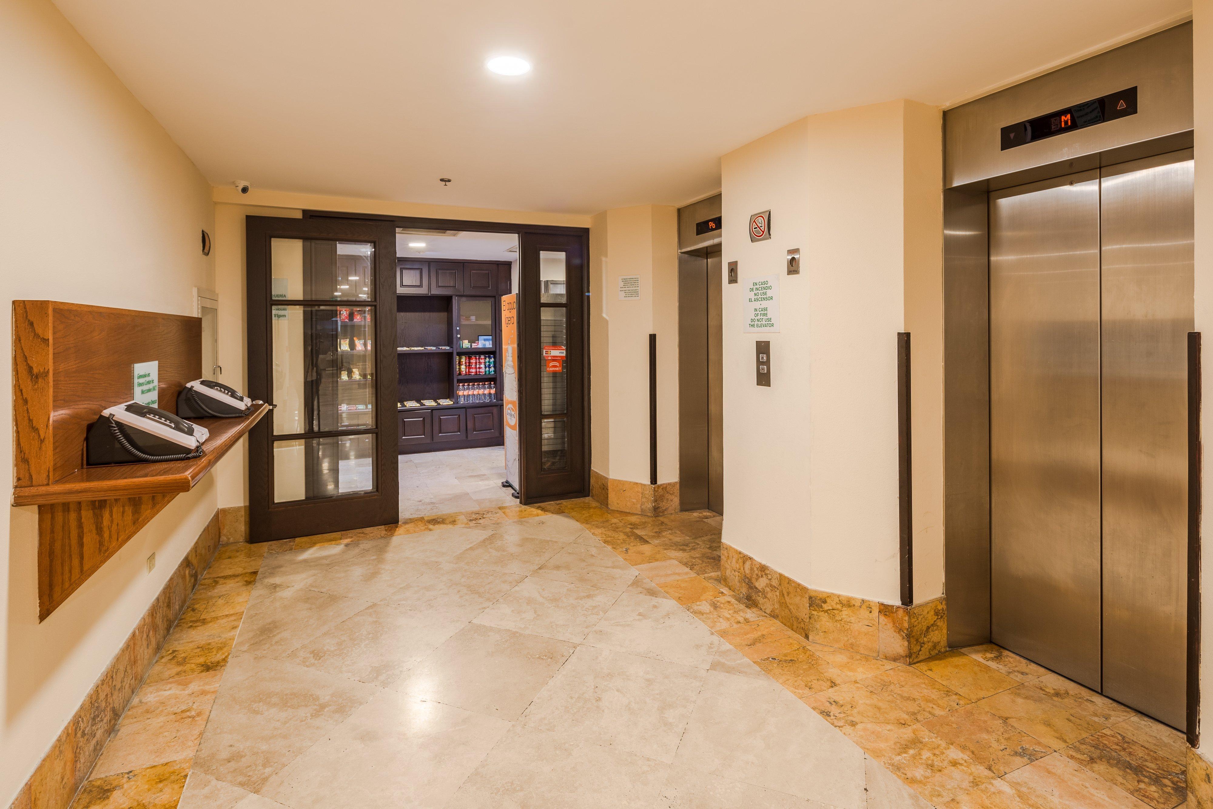 Holiday Inn Monterrey Valle By Ihg San Pedro Garza Garcia Esterno foto
