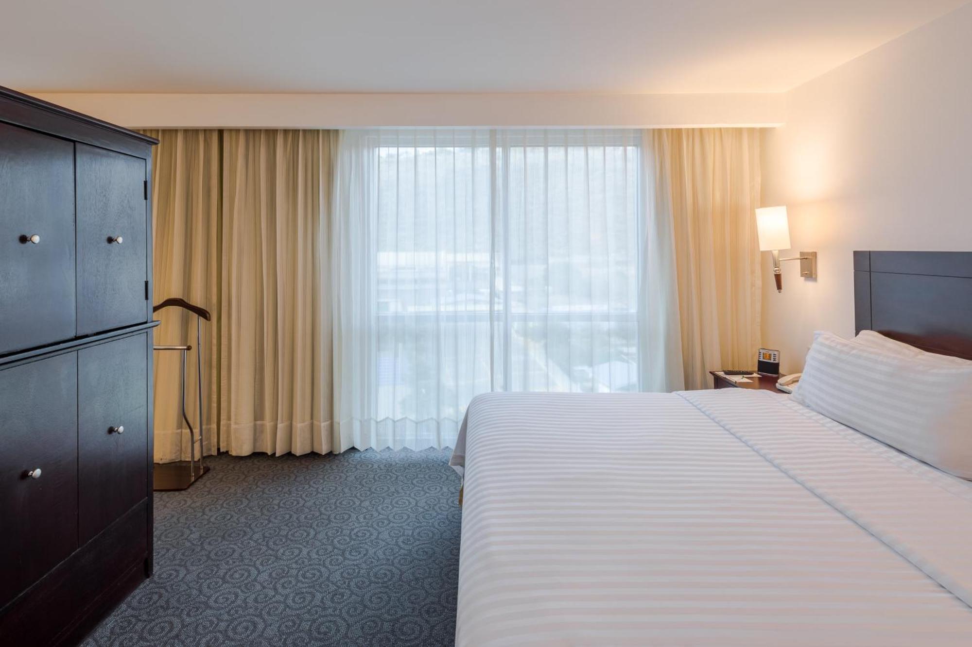 Holiday Inn Monterrey Valle By Ihg San Pedro Garza Garcia Esterno foto